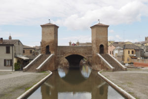 Trepponti-Brücke in Comacchio